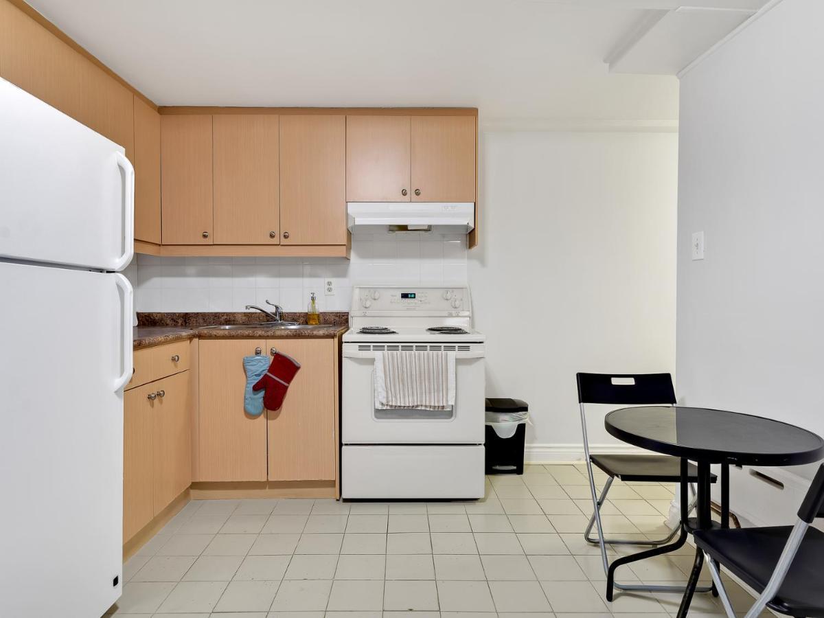 Very Cozy & Comfortable In Downtown Toronto Great Value! Exterior foto